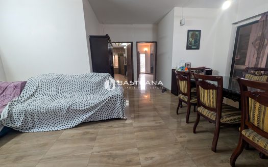 Elegant 2,250 Sq. Ft. Furnished Apartment for Sale in Gulshan 2