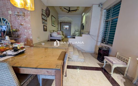 Gulshan 2- 2200 Sq.ft. Furnished Luxury Lake view Apartment