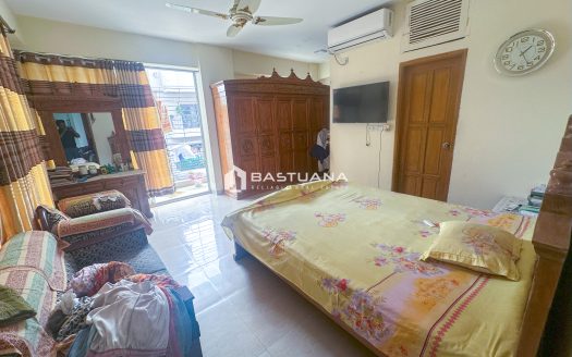Bashundhara A Block- 2000 Sq.ft. Furnished Apartment