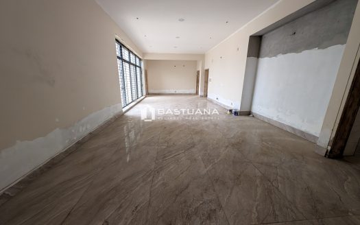Luxurious Brand New 4200 Sq.ft in Bashundhara