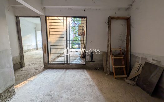 Bashundhara K Block- 1500 Sq.ft. Flat for sale