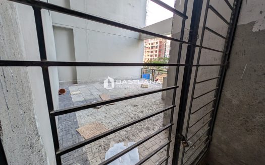 Bashundhara K Block- 1500 Sq.ft. Flat for sale