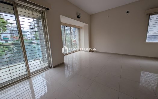 3,200 Sqft Luxury Apartment- Baridhara Diplomatic Zone