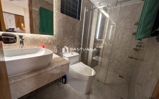Ultra Luxury- Fully Furnished- 3,265 Sq.Ft- Niketan