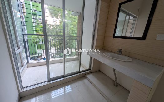 2067 Sq.Ft- Brand new Apartment- Siddeshwari