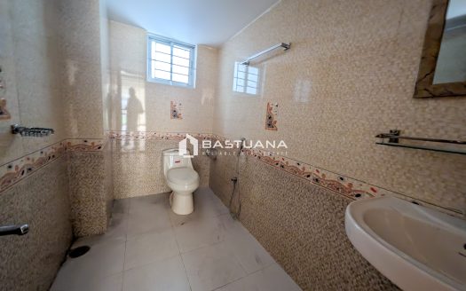 Bashundhara Block B- 2,100 Sq. Ft. | 3 Bed | 3 Bath |