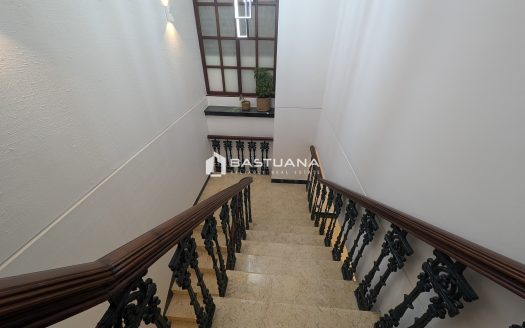 Gulshan 2 North- Luxury Duplex- 4700 Sqft